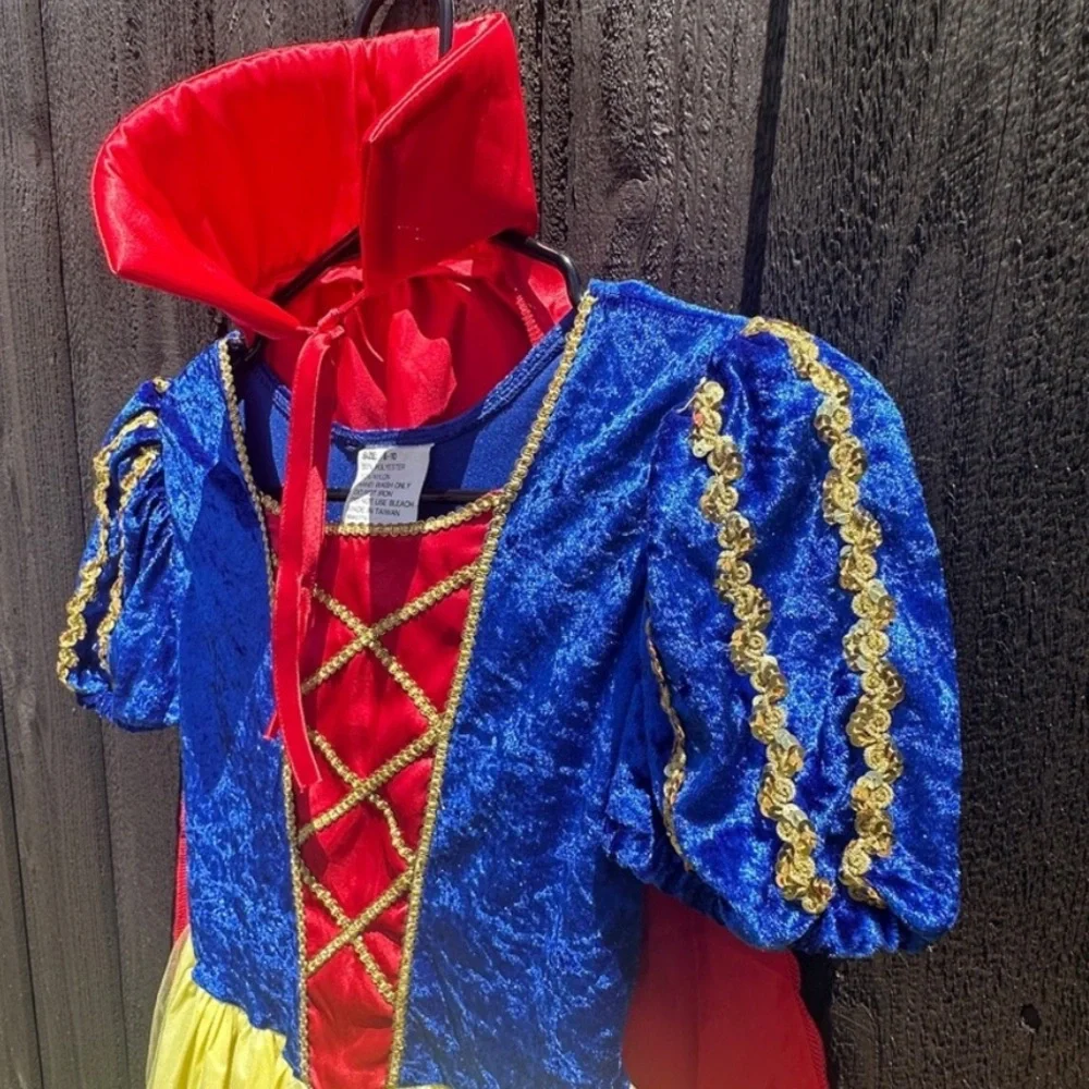 Snow White costume with red cape yellow blue gold sequins EUC girls size 8/10